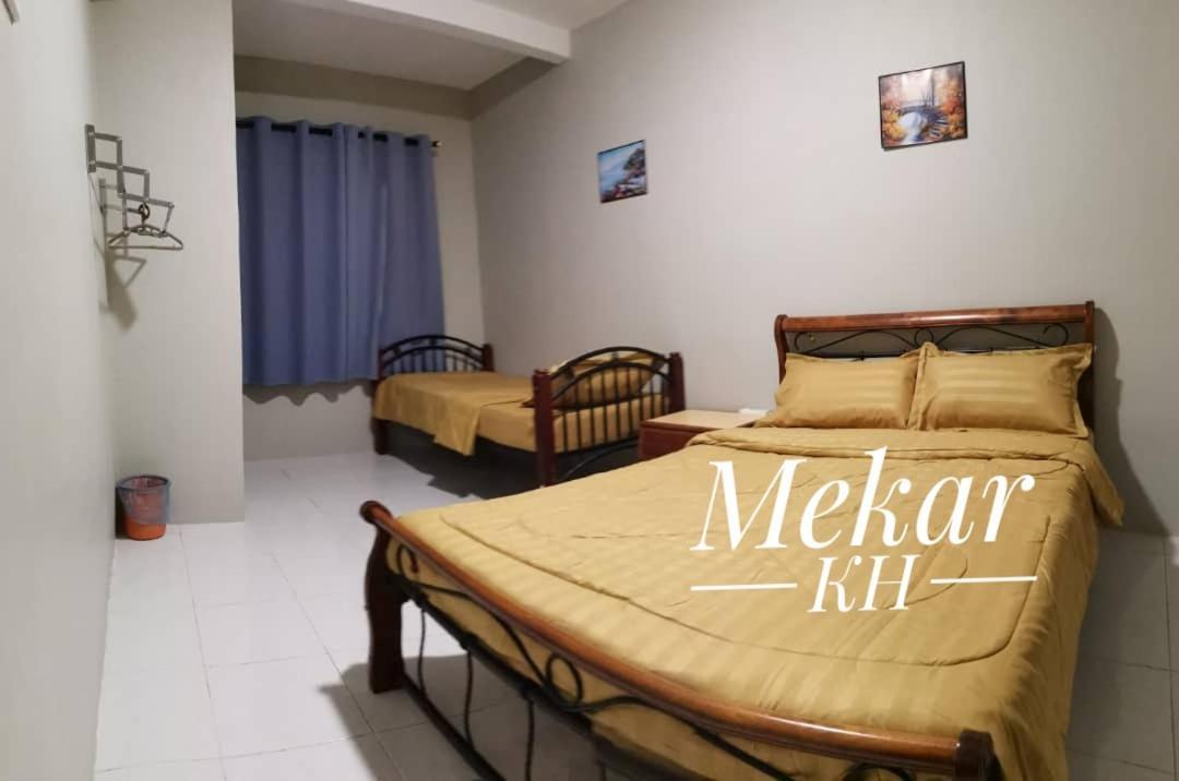 Mekar Kh Homestay Бринчанг Экстерьер фото